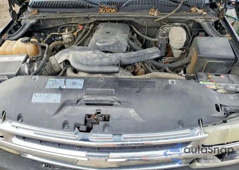 2003 Chevrolet Suburban K1500 из США, поврежденный, VIN 1GNFK16Z73R281219